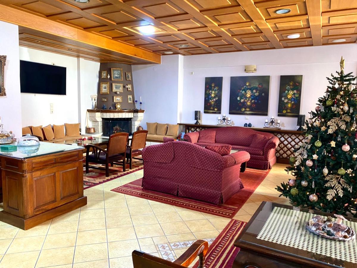 Marianna'S Home Accommodation Karpenísion エクステリア 写真