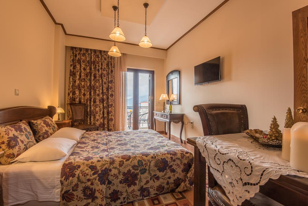 Marianna'S Home Accommodation Karpenísion 部屋 写真